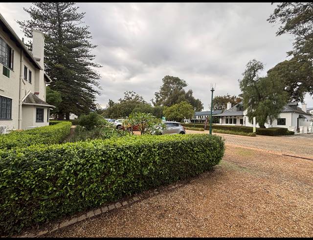 97M² OFFICE TO LET IN PAARDEVLEI